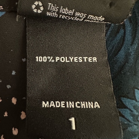 Disney Harper-Georgette Alice in Wonderland Pullover Tunic Blouse (911) - Picture 6 of 16